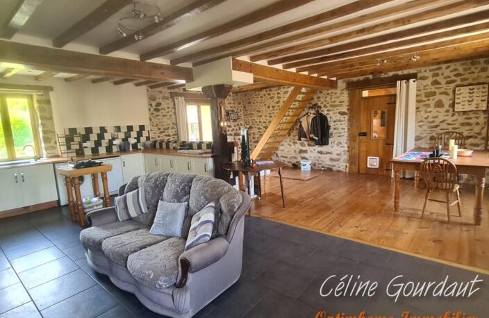 Maison 7 pièces – 200 m² habitables – 113 m² de dépendances – 6 646 m² de terrain — photo 3