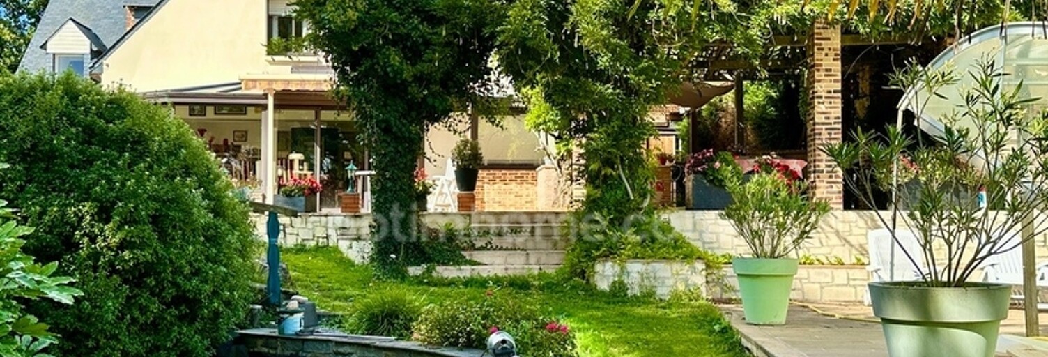 Maison 10 Pièces 251 m² à vendre à Rougé (44660)