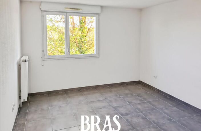 SAINT HERBAIN, T3 avec terrasse! — photo 5