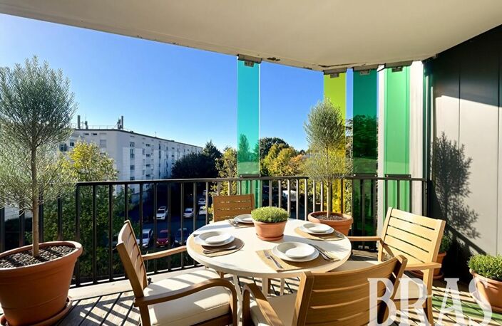 RUE DE LA RIVETERIE - T3 avec balcon et parking — photo 2