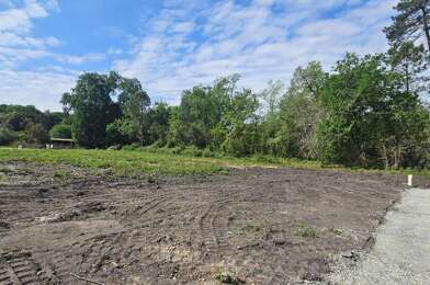 Terrain  199000 €