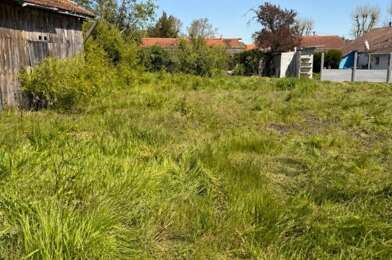Terrain  247000 €
