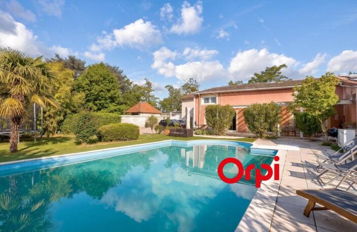 Rare à Brignais : Volume XXL de 270 m² avec piscine – Le cocon familial idéal — photo 5
