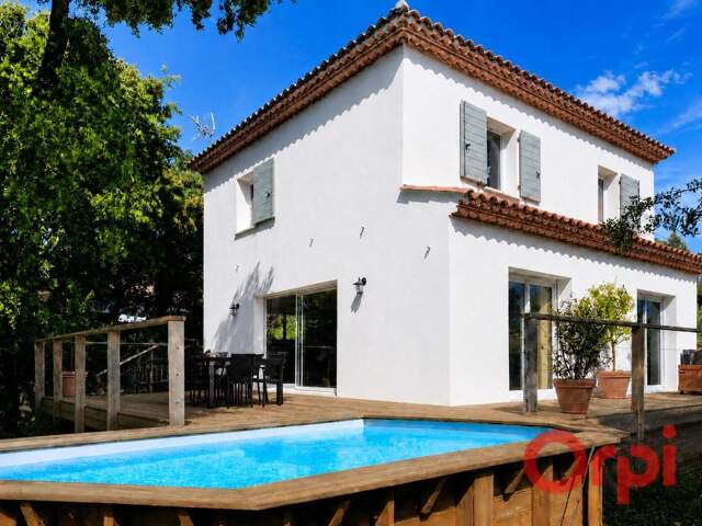 Maison À Vendre — photo du bien