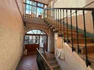 Appartement À Vendre: Nîmes proches Arènes et hypercentre : charmant P2 + dépendance : vendu meublé! VITE! — photo 3