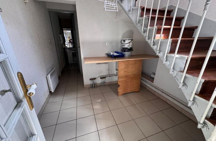   INVESTISSEMENT IDEAL EN PLEIN CENTRE DE DAX !   — photo 3