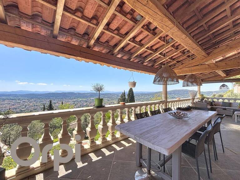 Élégante Propriété avec Vue Dominante • Piscine, Suite Parentale & Studio Indépendant — photo 1