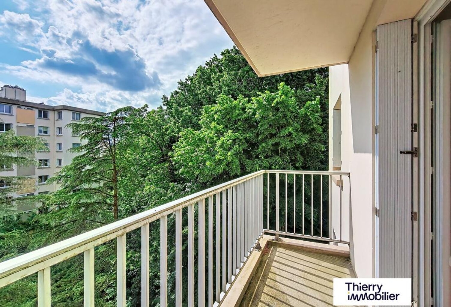 T2 Lumineux avec Balcon - Verdure à Schuman/Barberie — photo 1