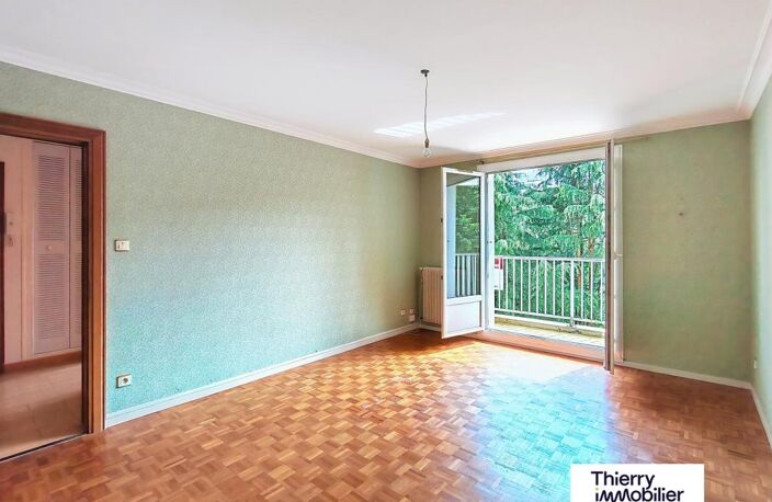 T2 Lumineux avec Balcon - Verdure à Schuman/Barberie — photo 3