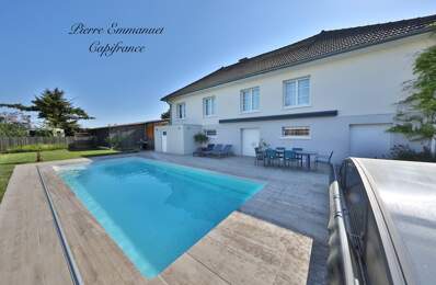 Maison à vendre 10 pièces SAINT AMBREUIL (71) — photo du bien
