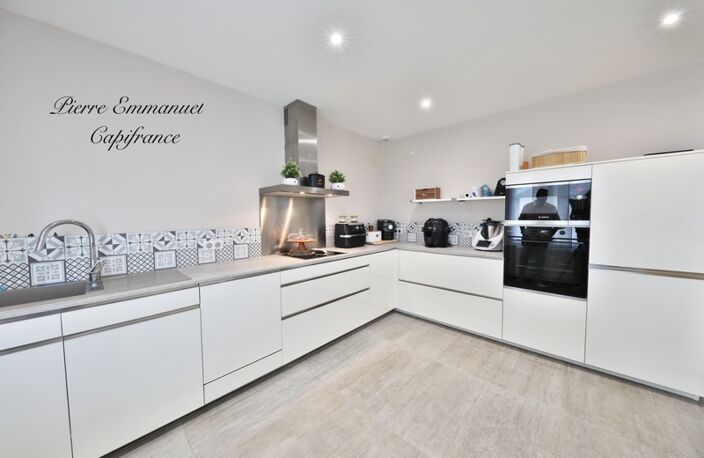 Maison à vendre 10 pièces SAINT AMBREUIL (71) — photo 4