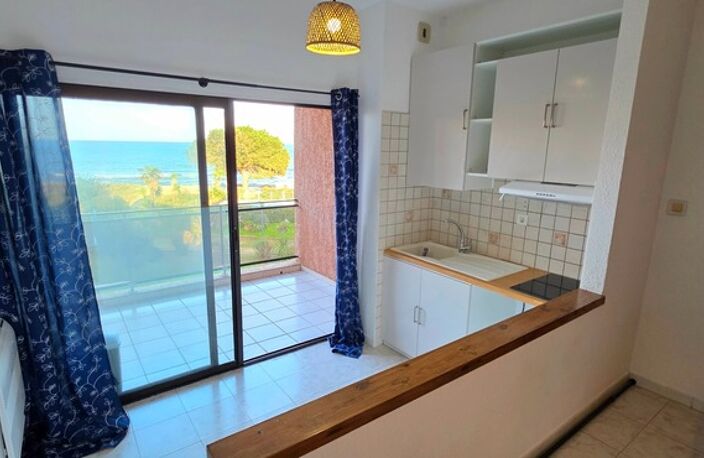 T3 en duplex au dernier étage rénové – Vue mer exceptionnelle — photo 3