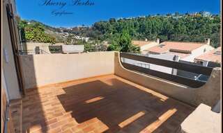 Maison 5 Pièces 135 m² à vendre à Cagnes-sur-Mer (06800)