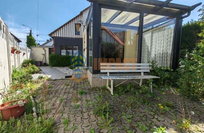 EXCLUSIVITE: Maison semi mitoyenne en semi plain pied, 3 chambres avec garage et jardin — photo 2