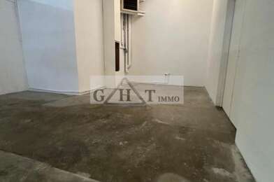 Local industriel  1350 €