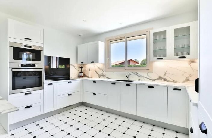 Maison Basco-Landaise rénovée à Sanguinet de 157 m² — photo 3