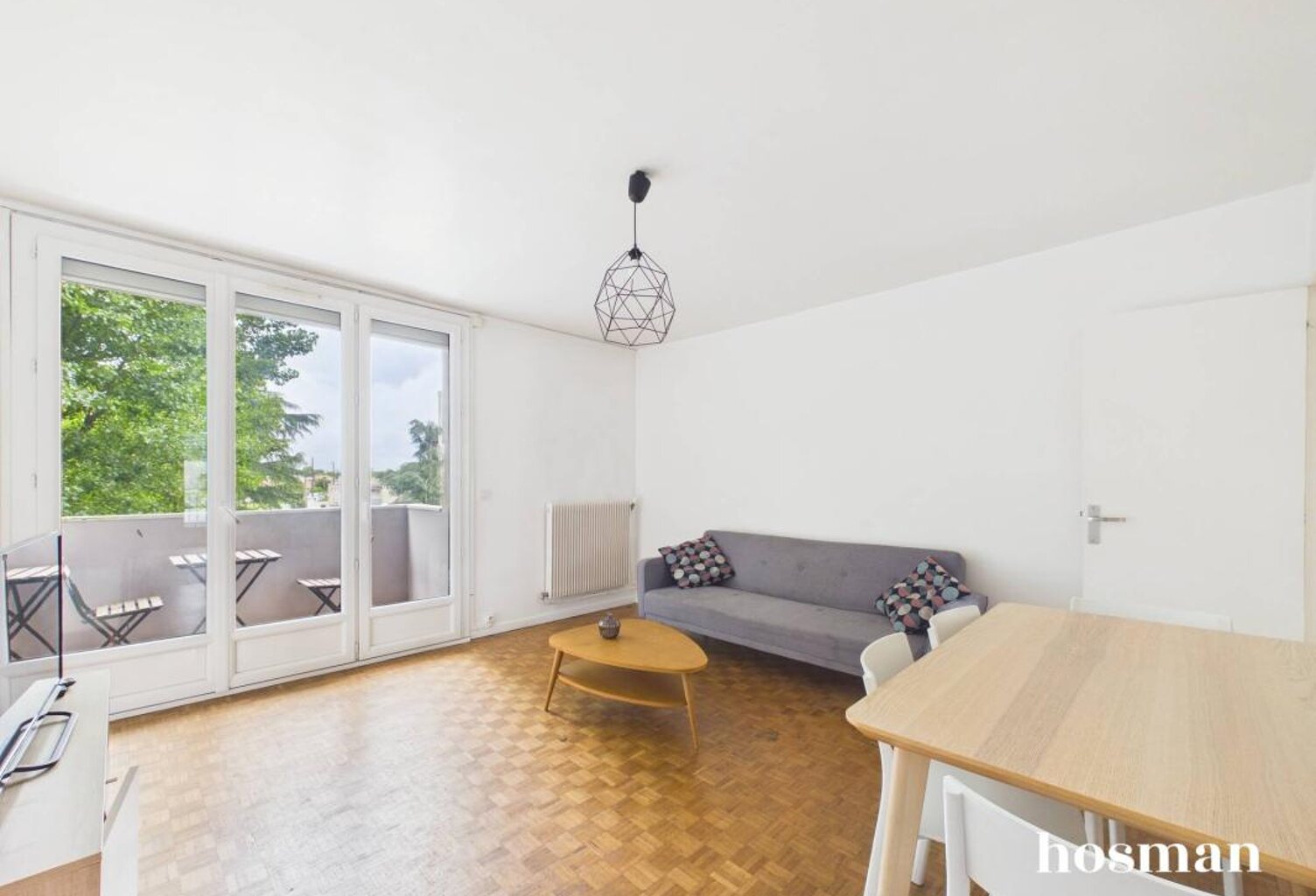 Appartement 5 pièces de 83 m² avec double balcon et parking - Avenue Léon Blum, Pessac — photo 1