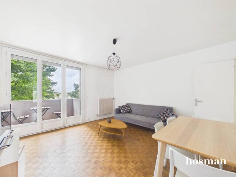 Appartement 5 pièces de 83 m² avec double balcon et parking - Avenue Léon Blum, Pessac — photo 1