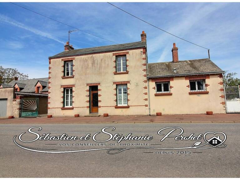 Beau potentiel ! Maison en pierre - 102 m² - 2 chambres -Terrain 3 547 m² - Garages — photo 1