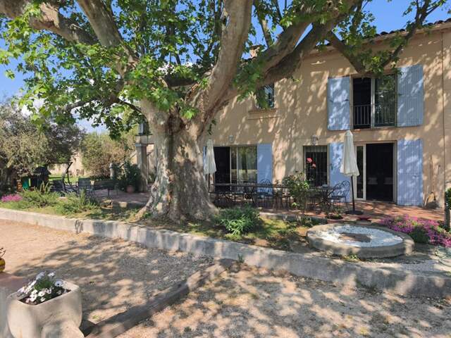 MONTEUX: MAS PROVENÇAL AVEC PISCINE, CHAMBRES D'HÔTES ET LOGEMENT INDÉPENDANT — photo du bien