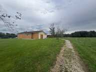 Bâtiment Agricole Bresse Vallons 135 m2 terrain 12043 m² — photo 2