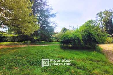 Terrain  129000 €