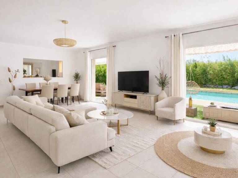 Sollies Ville  Villa de plain-pied de 260m² sur un terrain de 1600m² — photo 1