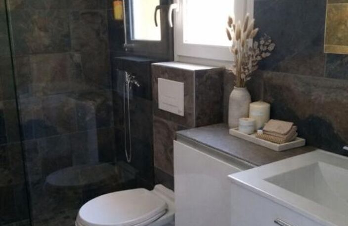 Sollies Ville  Villa de plain-pied de 260m² sur un terrain de 1600m² — photo 2