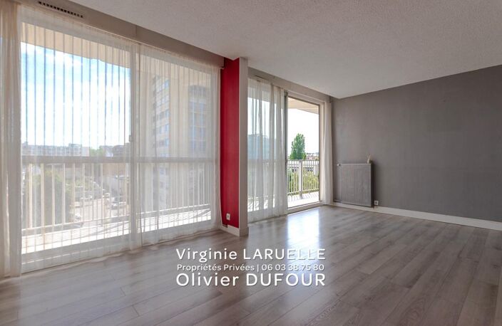 Centre Ville Rouen, appartement avec balcon, 4 chambres, cave et 2 parking — photo 4