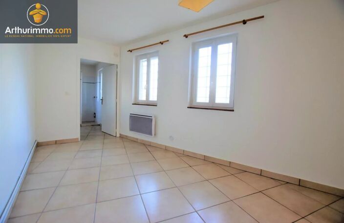 Maison de village  centre ville d'Estrées Saint-Denis — photo 3