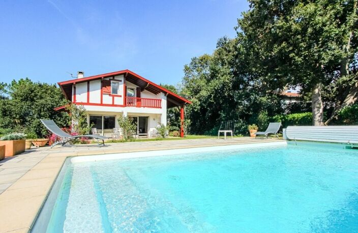 ARBONNE – CHARMANT VILLAGE BELLE VILLA -VUE DEGAGEE GARAGE - PISCINE — photo 3