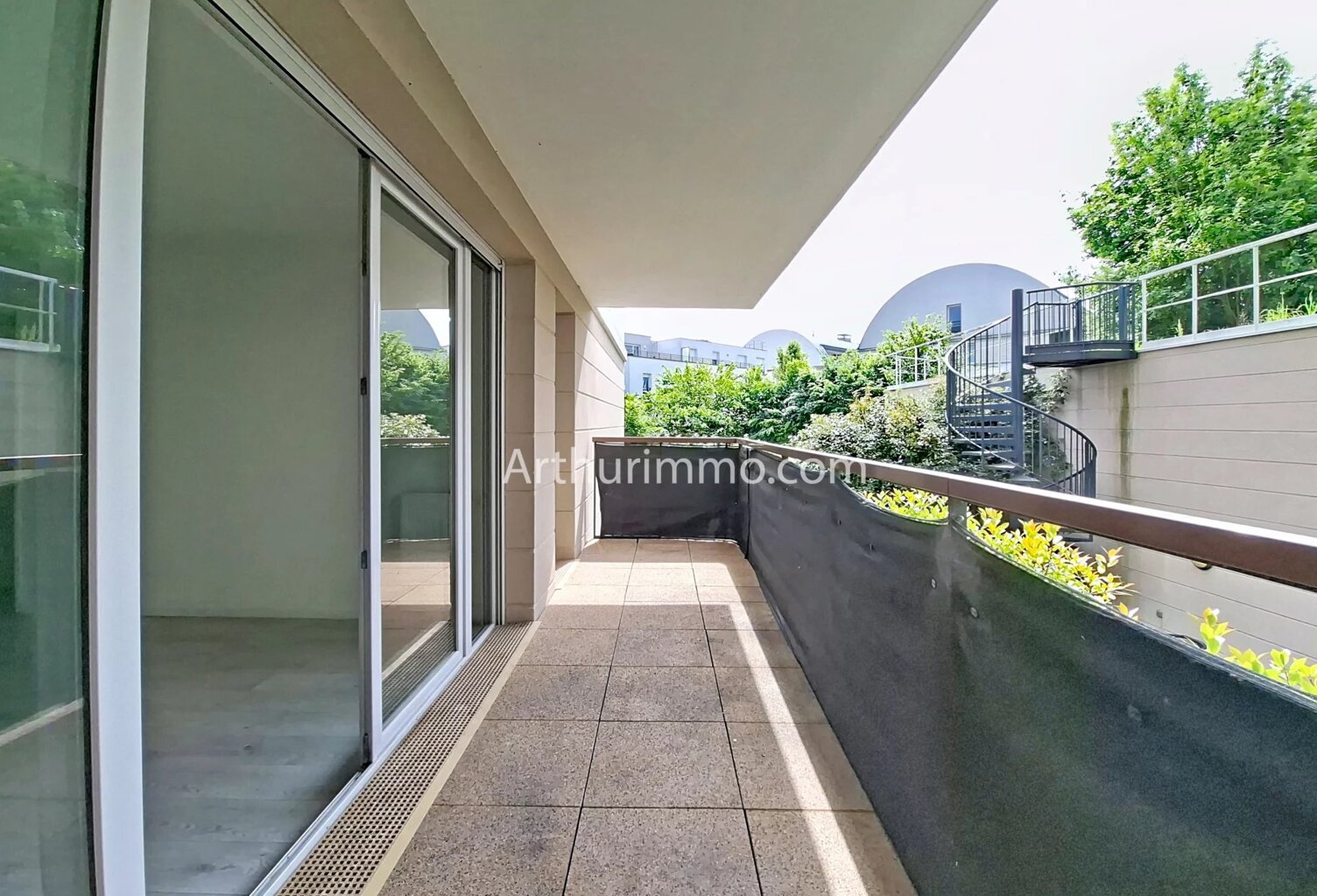 APPARTEMENT F4 PROCHE CENTRE VILLE — photo 1