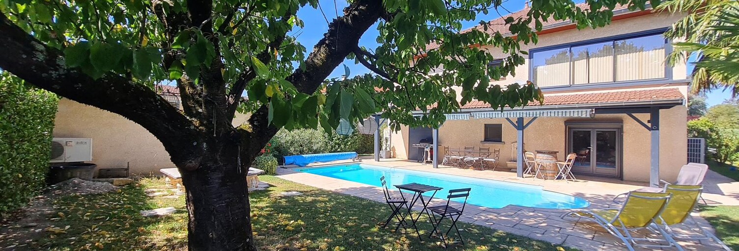 Maison 6 Pièces 257 m² à vendre à Saint-Pierre-de-Chandieu (69780)