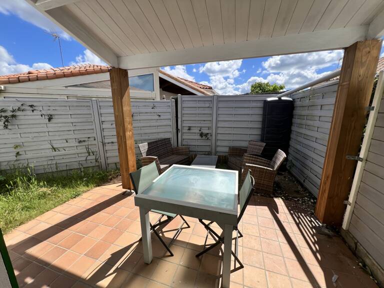 Coquillage-Pavillon T3 avec jardin, piscine et parking - À 800 m de la plage — photo 1