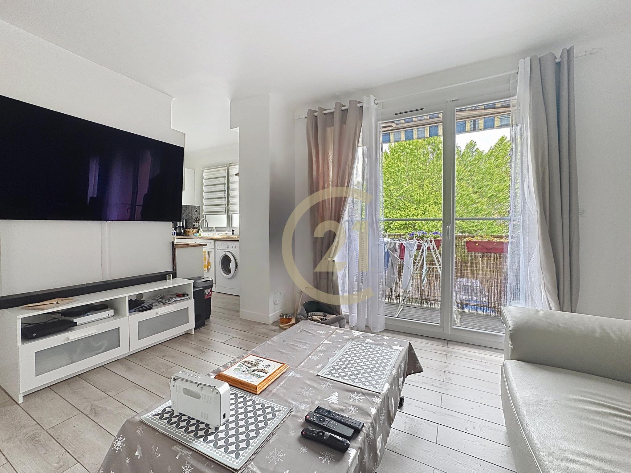 VIRY CHATILLON - A VENDRE - T2 - CENTRE VILLE