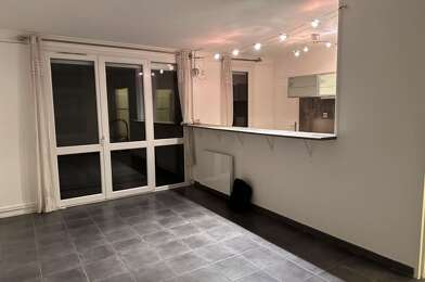 Appartement 4 pièces 1210 €