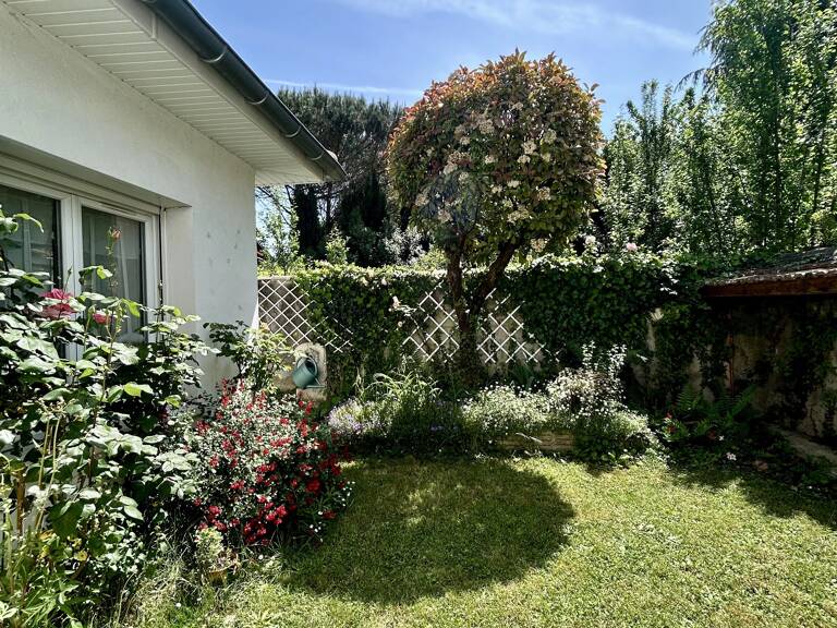 EXCLUSIVITÉ - MAISON DE VILLE DE 180 M² AVEC DOUBLE ENTRÉE, FORT POTENTIEL, QUARTIER RECHERCHÉ À TARBES — photo 1
