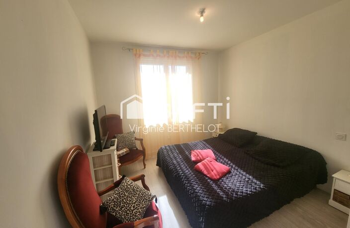 MAISON TROIS CHAMBRES A NIORT ! — photo 5
