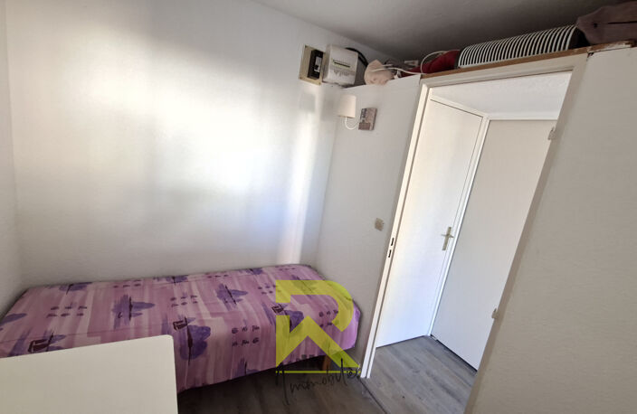 Studio cabine 28 M2 rénové   Extérieur  30 m2   Gruissan Por — photo 3