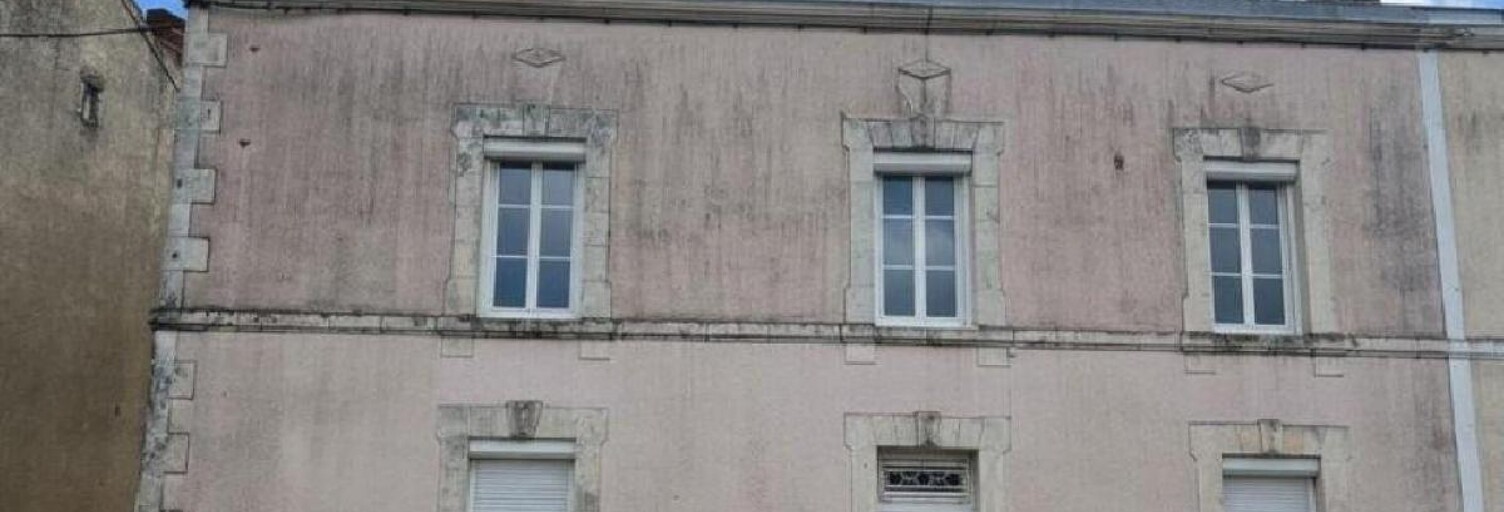 Maison 7 Pièces 147 m² à vendre à Aunac-sur-Charente (16460)