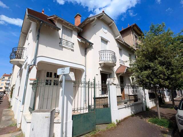 Maison 7 pièces 156 m² à Vichy — photo du bien