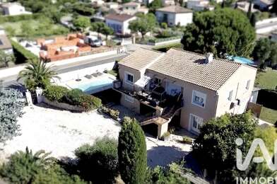 Maison 10 pièces 499000 €