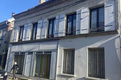 Immeuble  245000 €