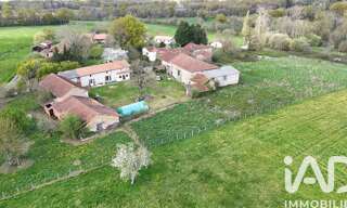 Maison 5 Pièces 190 m² à vendre à Vitrac-Saint-Vincent (16310)