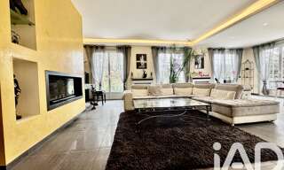 Maison 10 Pièces 234 m² à vendre à Verrières-le-Buisson (91370)