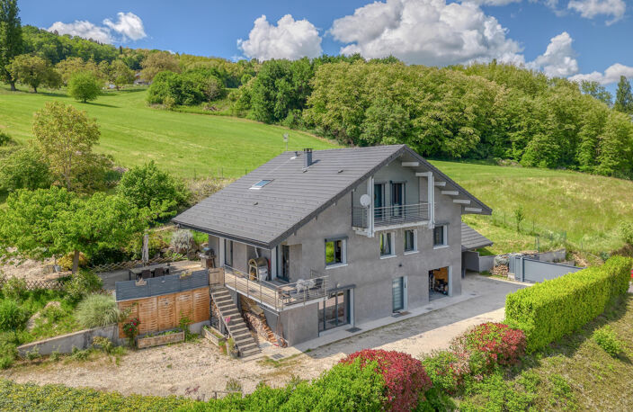 ENTRELACS Grande villa rénovée à vendre — photo 5