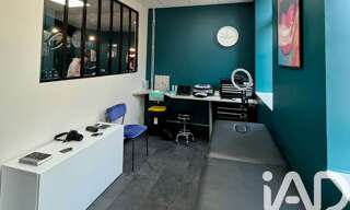 Commerce  160 m² à vendre à Bordeaux (33300)
