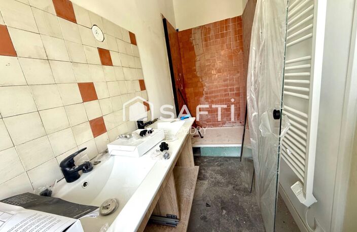 DUPLEX LUMINEUX AU COEUR DE FONTENAY-LE-COMTE — photo 5