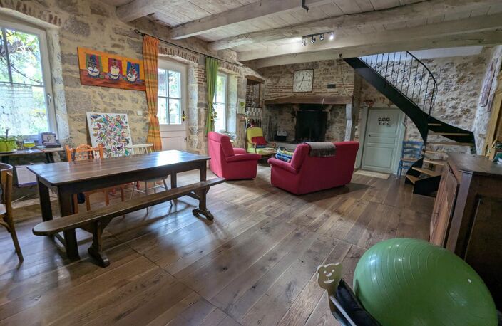 Ensemble immobilier à deux pas de Saint Cirq Lapopie — photo 2