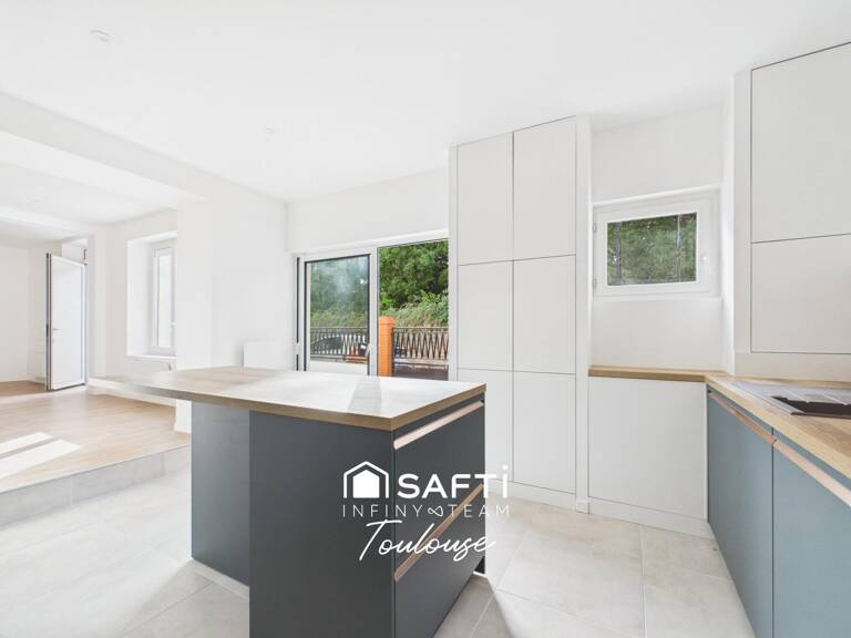 Maison de ville totalement rénovée au calme — photo 1